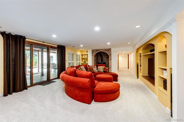 Interior, Living room, Recessed Lighting, Stone Walls
