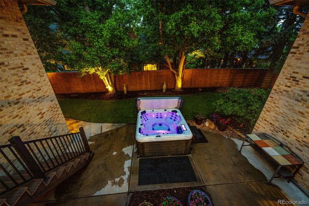 Backyard, Exterior, Hot Tub