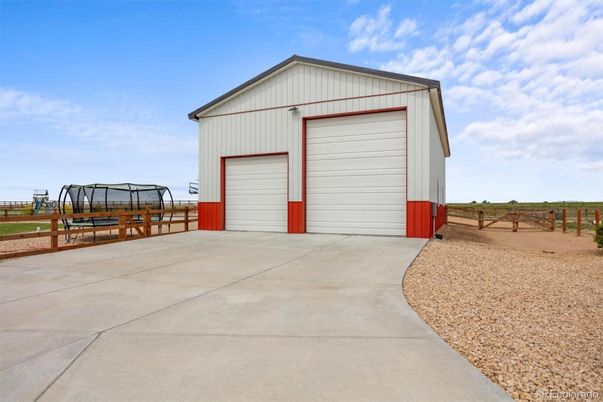 Backyard, Detached Garage, Exterior