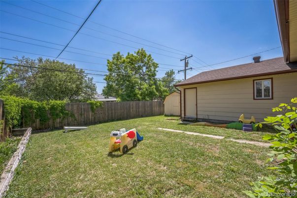 Backyard, Exterior