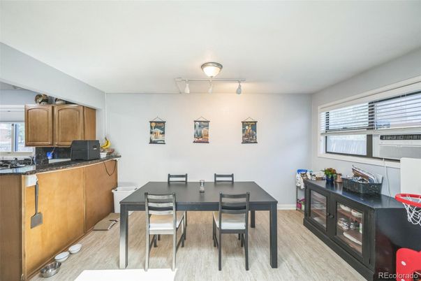 Dining room, Interior