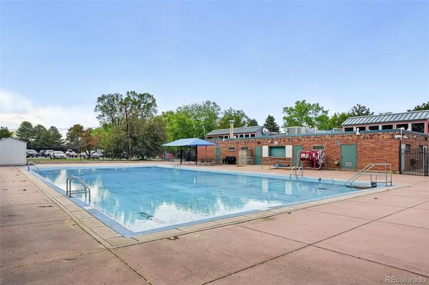Exterior, Pool, Solar Panels