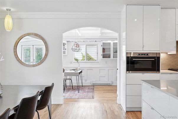 Dining room, Interior, Kitchen, Pendant Lights, Stainless Steel Appliances, Wood Texture Flooring