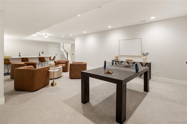 Dining room, Interior, Living room, Recessed Lighting