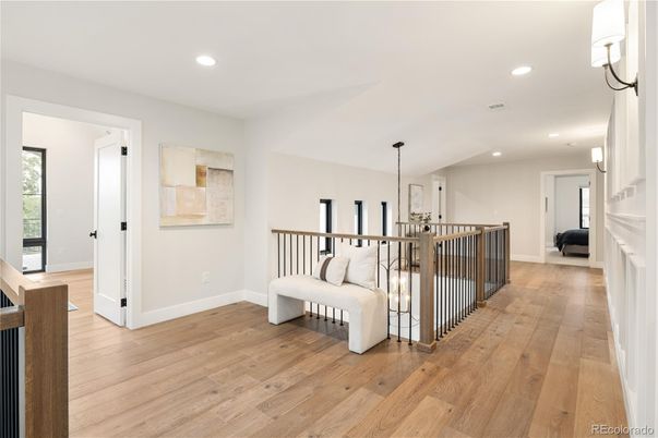 Interior, Pendant Lights, Recessed Lighting, Wood Texture Flooring