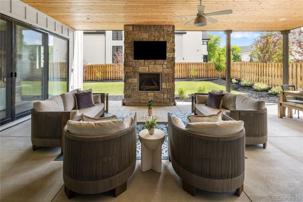 Exterior, Fireplace
