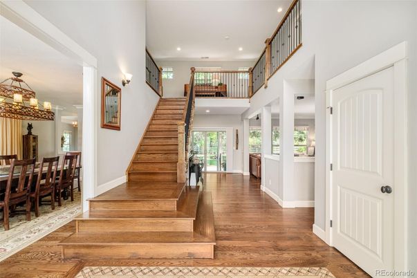 Chandelier, Dining room, Interior, Recessed Lighting, Wood Texture Flooring