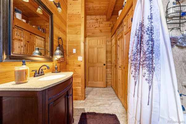 Bathroom, Interior, Wooden Beams, Wooden Ceilings, Wooden Walls