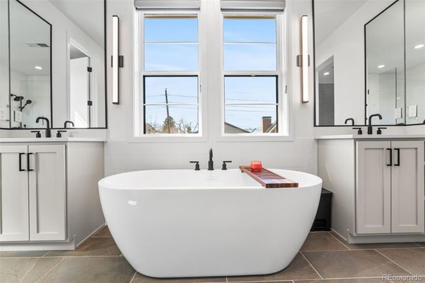 Bathroom, Dual Sink Vanities, Free Standing Baths, Interior, Recessed Lighting
