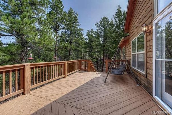 Exterior, Wood Texture Flooring