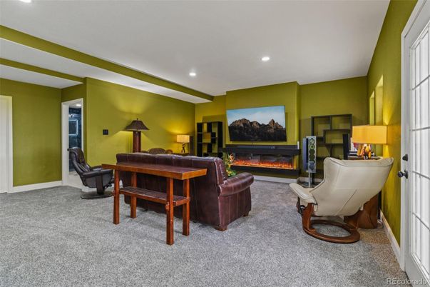 Fireplace, Interior, Living room, Recessed Lighting