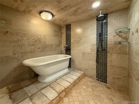 Bathroom, Free Standing Baths, Interior, Recessed Lighting