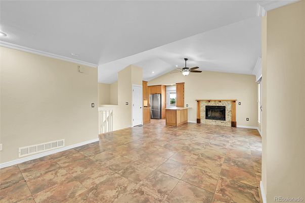 Empty room, Fireplace, Interior, Kitchen, Recessed Lighting