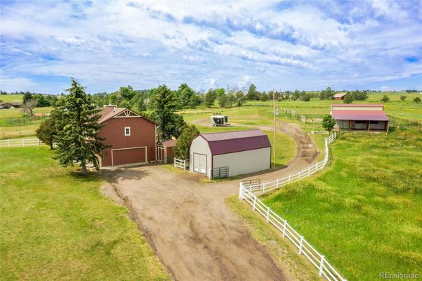 Backyard, Detached Garage, Exterior
