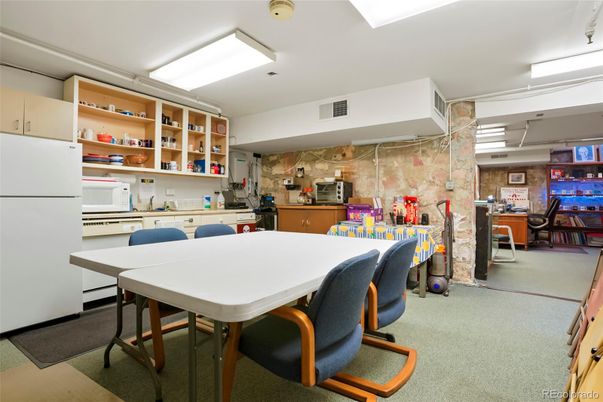 Dining room, Interior