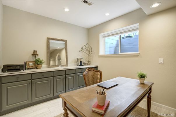 Home Office, Interior, Recessed Lighting, Wood Texture Flooring