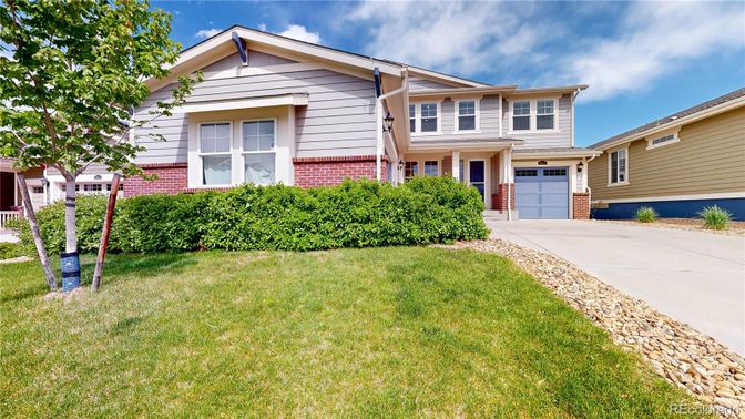 Attached, Exterior, Facade, Brick Facade, American Craftsman