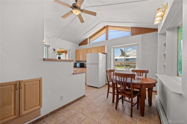 Dining room, Interior, Kitchen, Water