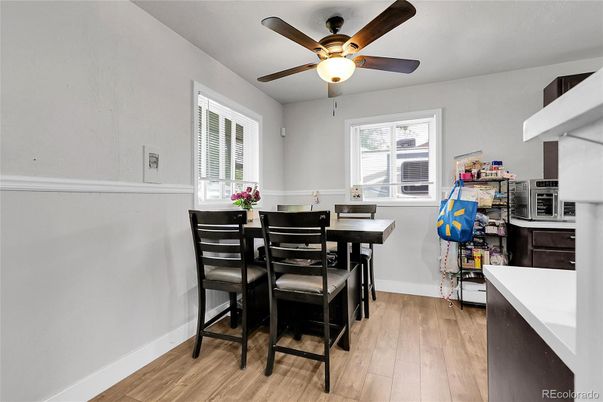 Dining room, Interior, Wood Texture Flooring