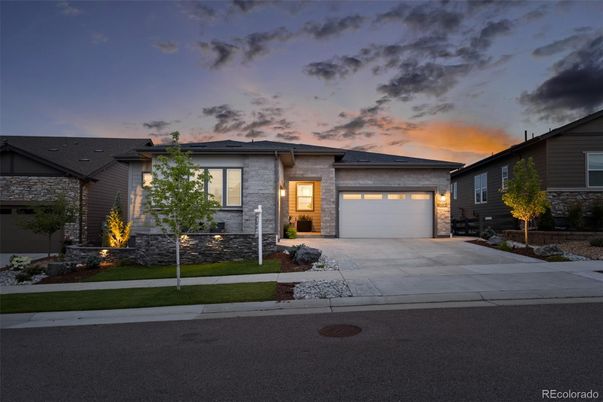 Attached, Exterior, Facade, Ranch