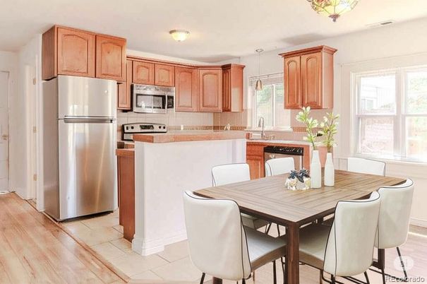 Dining room, Interior, Kitchen, Stainless Steel Appliances, Wood Texture Flooring