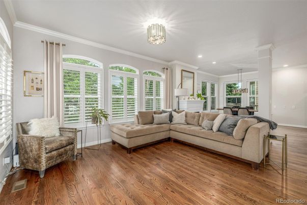 Dining room, Interior, Living room, Pendant Lights, Recessed Lighting, Wood Texture Flooring