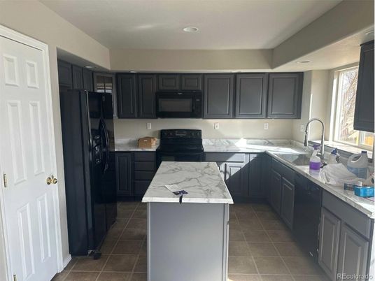 Interior, Kitchen, Recessed Lighting