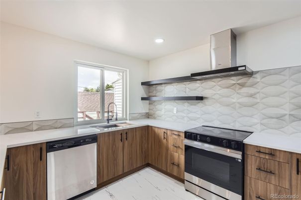 Interior, Kitchen, Marble, Recessed Lighting, Stainless Steel Appliances