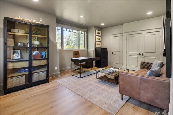Home Office, Interior, Recessed Lighting, Wood Texture Flooring