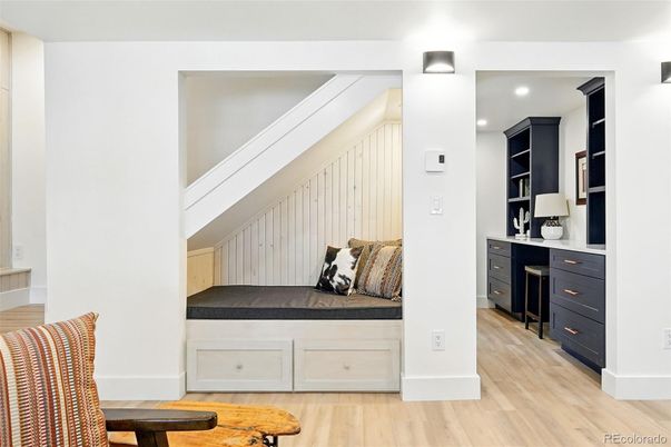 Interior, Recessed Lighting, Wood Texture Flooring