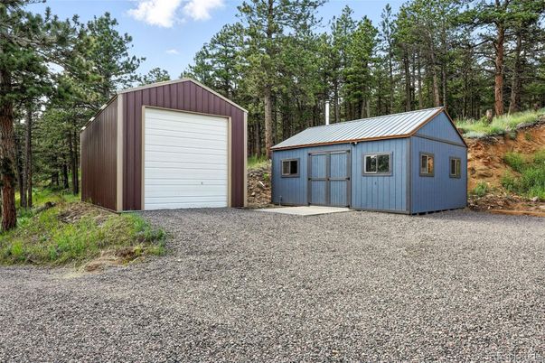 Backyard, Detached Garage, Exterior