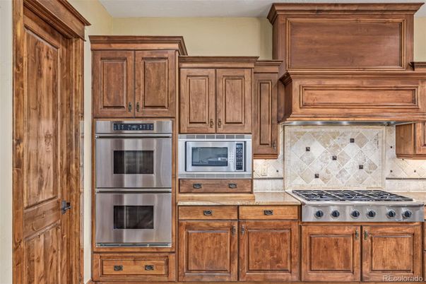 Interior, Kitchen, Stainless Steel Appliances