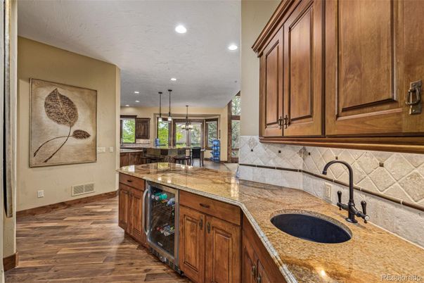 Dining room, Interior, Kitchen, Pendant Lights, Recessed Lighting, Wood Texture Flooring