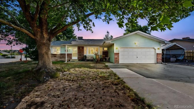 Attached, Backyard, Exterior, Facade, Brick Facade, Ranch