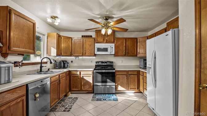 Interior, Kitchen