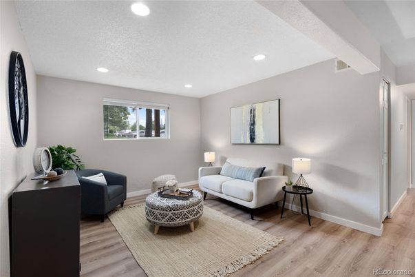 Interior, Living room, Recessed Lighting, Wood Texture Flooring
