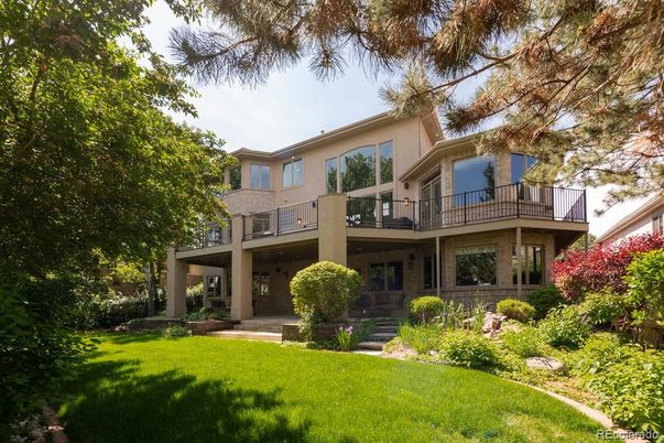 Backyard, Exterior, Facade, Brick Facade, Modern
