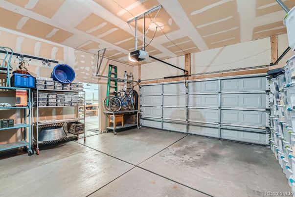 Garage, Interior