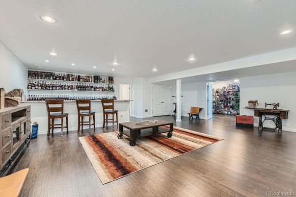 Interior, Recessed Lighting, Wood Texture Flooring
