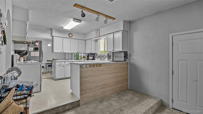 Interior, Kitchen, Tile Countertops