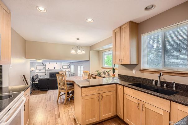 Dining room, Interior, Kitchen, Living room, Pendant Lights, Recessed Lighting, Wood Texture Flooring