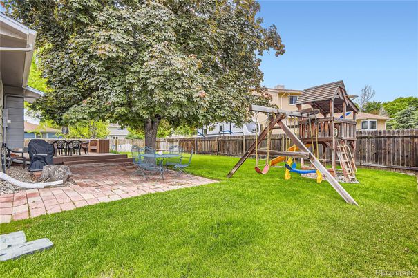 Backyard, Exterior, Playground