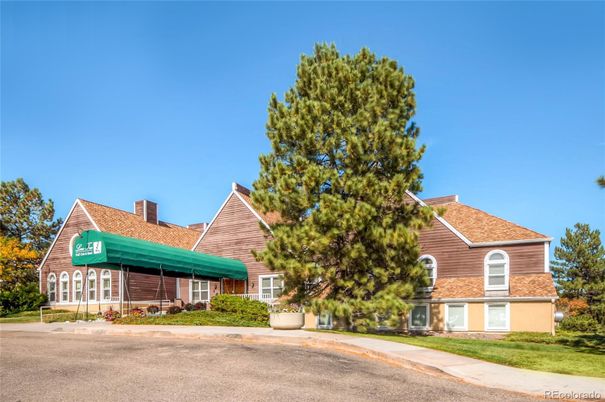 Backyard, Exterior, Facade, Log Home