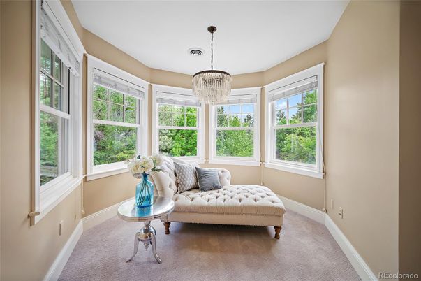 Chandelier, Interior, Sun Room