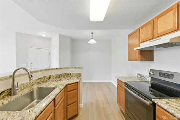 Interior, Kitchen, Pendant Lights, Wood Texture Flooring