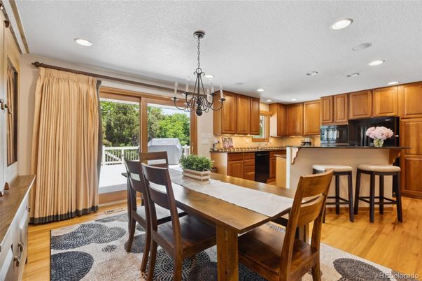 Dining room, Interior, Kitchen, Pendant Lights, Recessed Lighting, Wood Texture Flooring