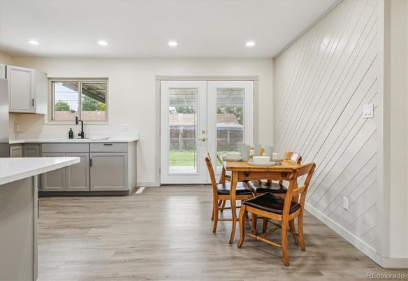 Dining room, Interior, Kitchen, Recessed Lighting, Wood Texture Flooring