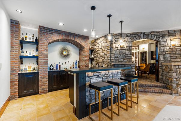 Interior, Pendant Lights, Recessed Lighting, Stone Walls