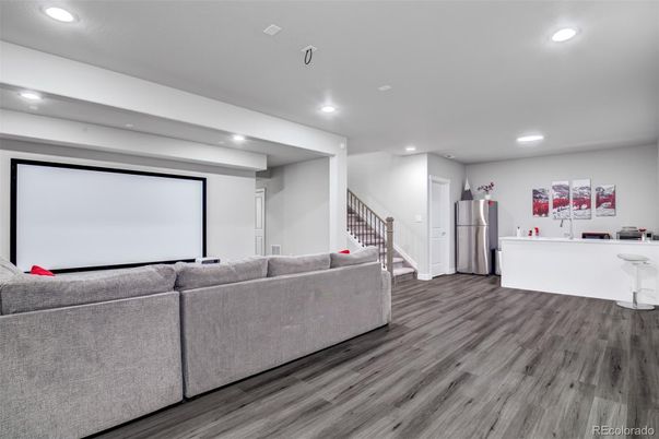 Interior, Projection Screen, Recessed Lighting, Wood Texture Flooring
