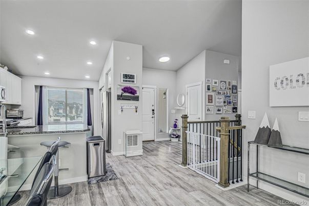 Interior, Recessed Lighting, Wood Texture Flooring
